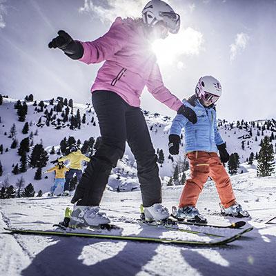 SPECIAL FIRST SNOW AND SKIPASS AT HALF PRICE